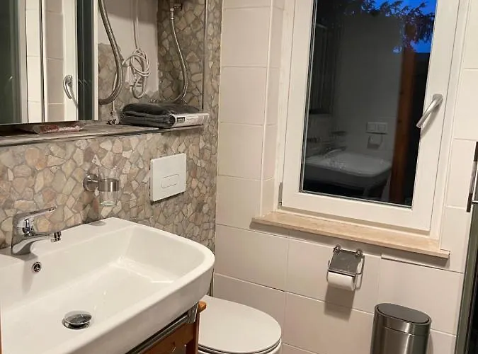 Waldhaeuschen Bei Berlin Eggersdorf (Brandenburg)