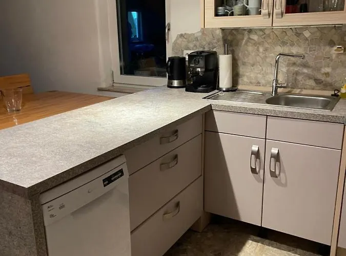 Waldhaeuschen Bei Berlin *